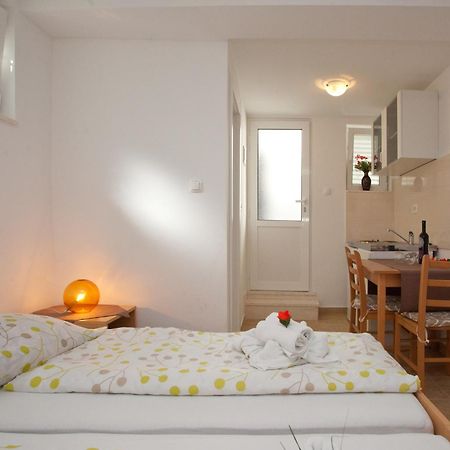 Downtown Spalato Private Rooms Kültér fotó