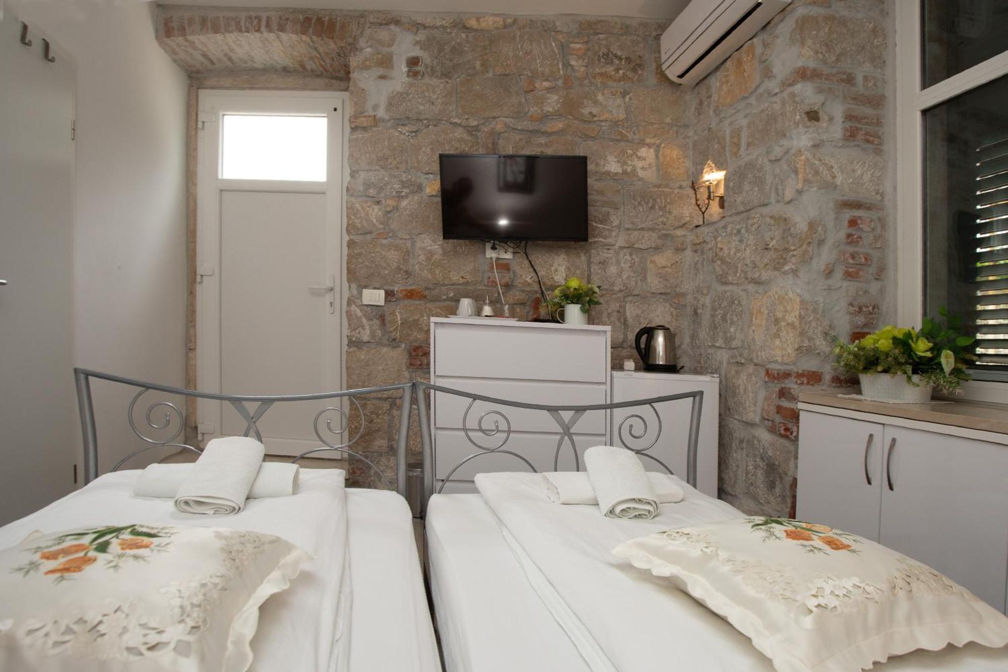 Downtown Spalato Private Rooms Kültér fotó